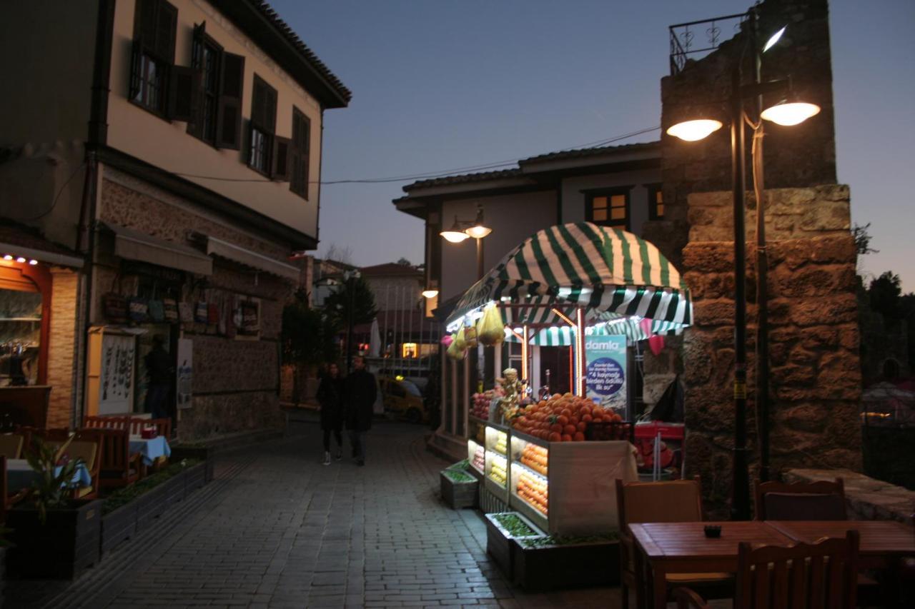 Mavi Avlu - Old Town Apartments Antalya Zewnętrze zdjęcie