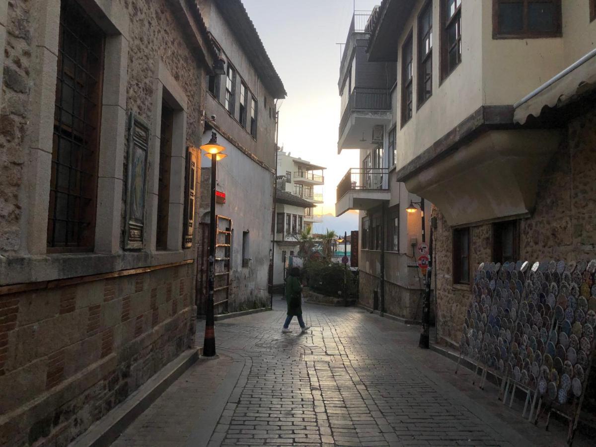 Mavi Avlu - Old Town Apartments Antalya Zewnętrze zdjęcie